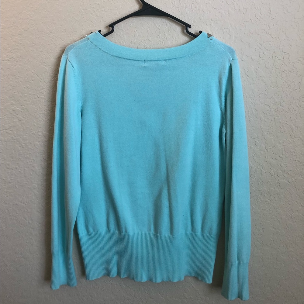 Sweater - Picture 2 of 6